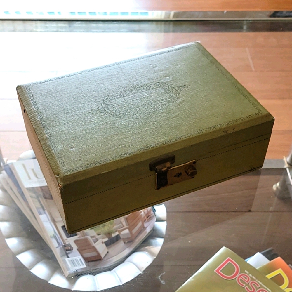 VTG 50s Jewelry Box